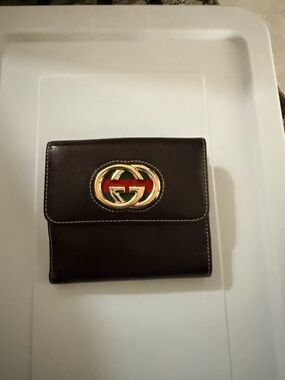 Gucci Brown Leather Wallet with Gold Double-G Emblem and Red/Green Stripe
